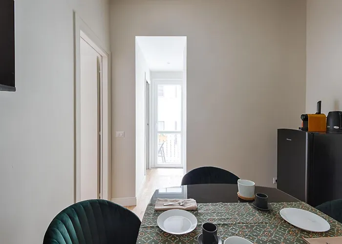 Cattaneo Monti Delizioso E Nuovissimo Apartamento Roma