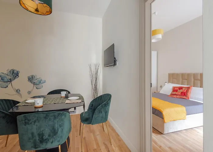 Cattaneo Monti Delizioso E Nuovissimo Apartamento Roma